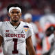 Illustration for article titled Tell Me Again Why Kyler Murray Would Ever Want To Play Baseball?